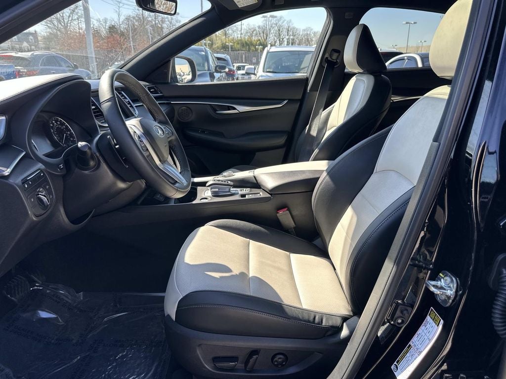 2025 INFINITI QX55 LUXE
