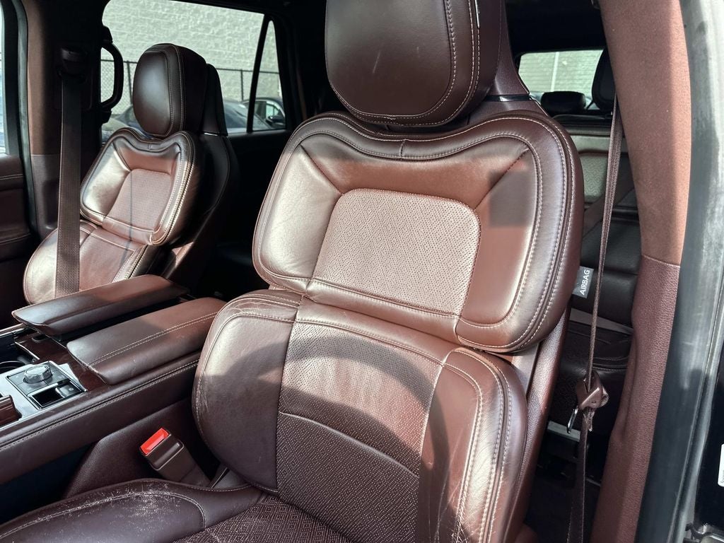 2019 Lincoln Navigator L Black Label
