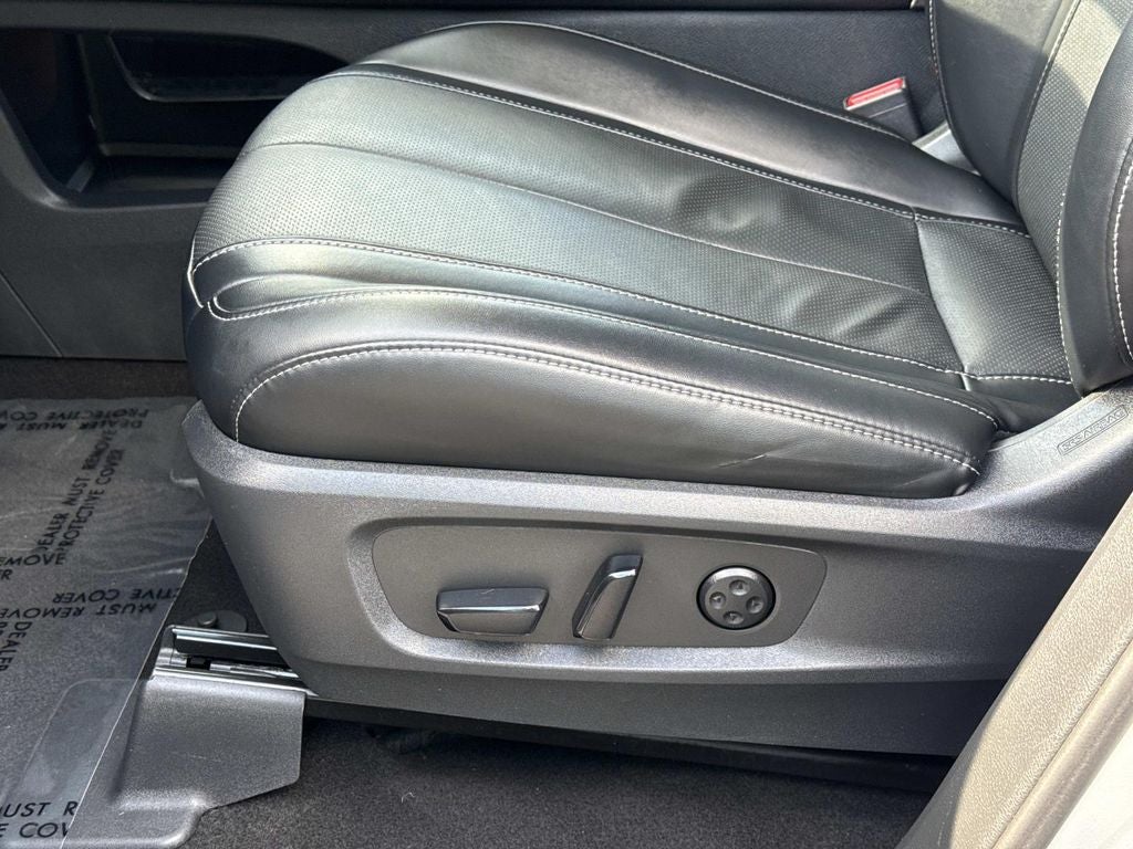 2023 INFINITI QX60 PURE