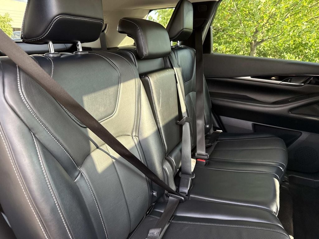 2023 INFINITI QX60 PURE