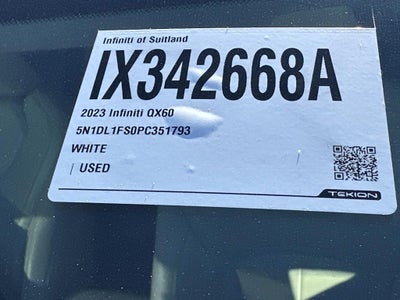 2023 INFINITI QX60 LUXE