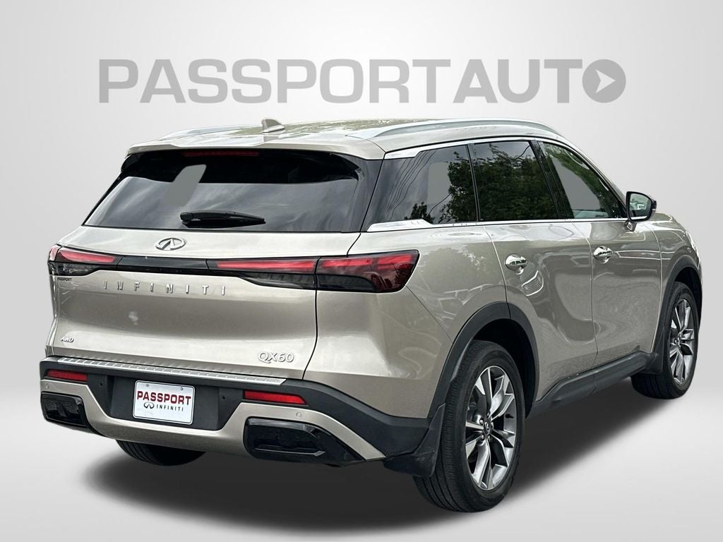 2023 INFINITI QX60 LUXE