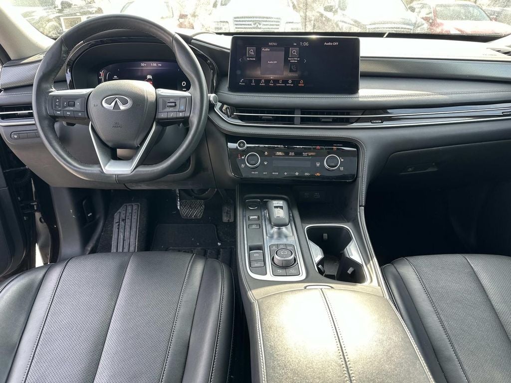 2022 INFINITI QX60 LUXE