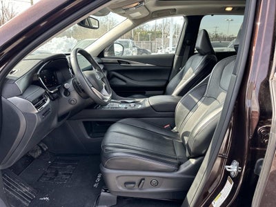 2022 INFINITI QX60 LUXE