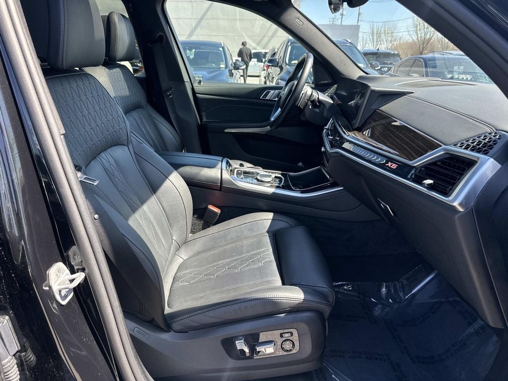 2025 BMW X5 xDrive50e