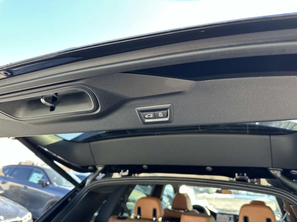 2023 BMW X5 xDrive45e