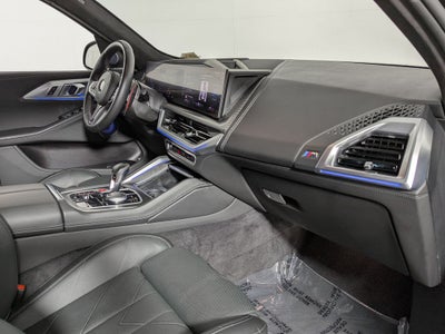 2025 BMW XM Base