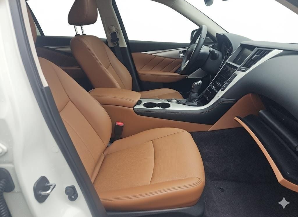 2024 INFINITI Q50 LUXE