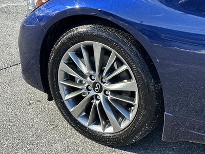 2023 INFINITI Q50 LUXE