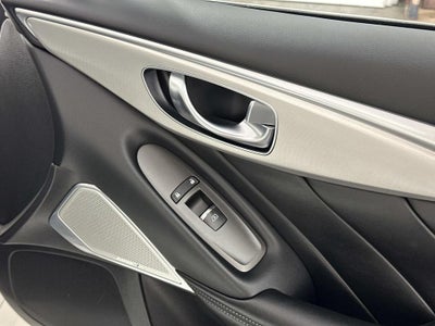 2023 INFINITI Q50 LUXE