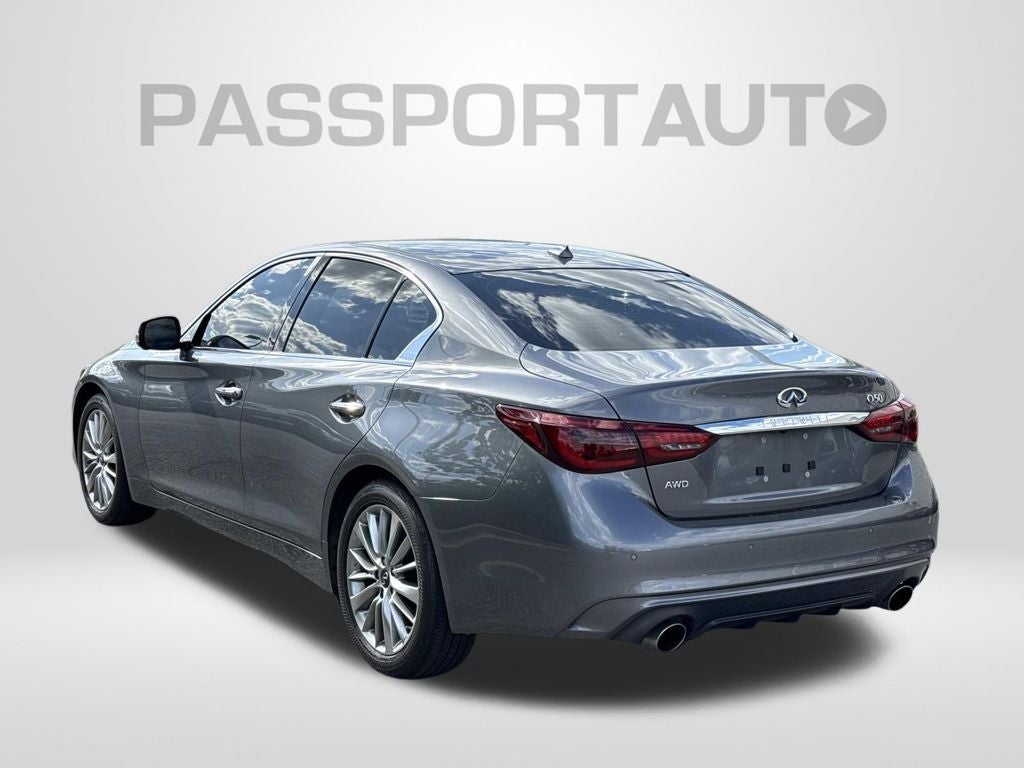 2023 INFINITI Q50 LUXE