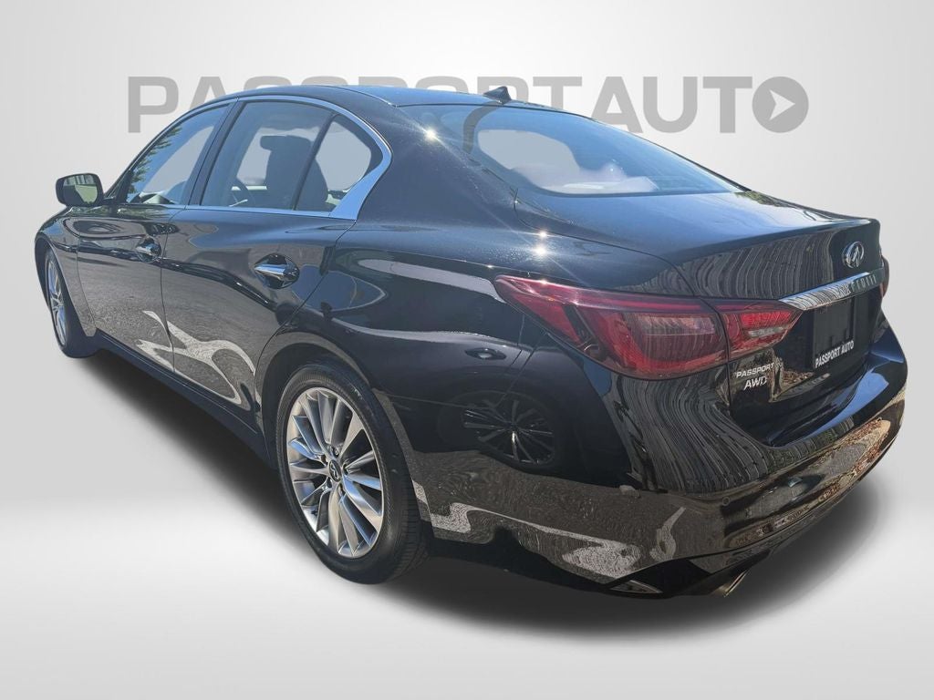 2023 INFINITI Q50 LUXE