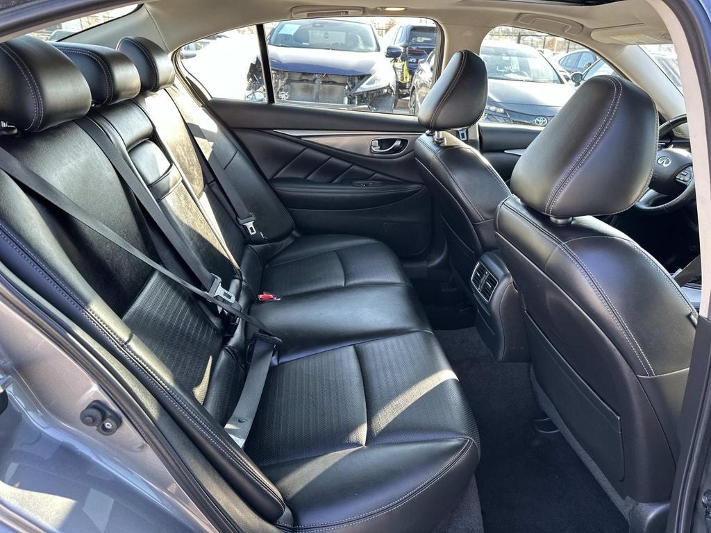 2016 INFINITI Q50 Red Sport 400