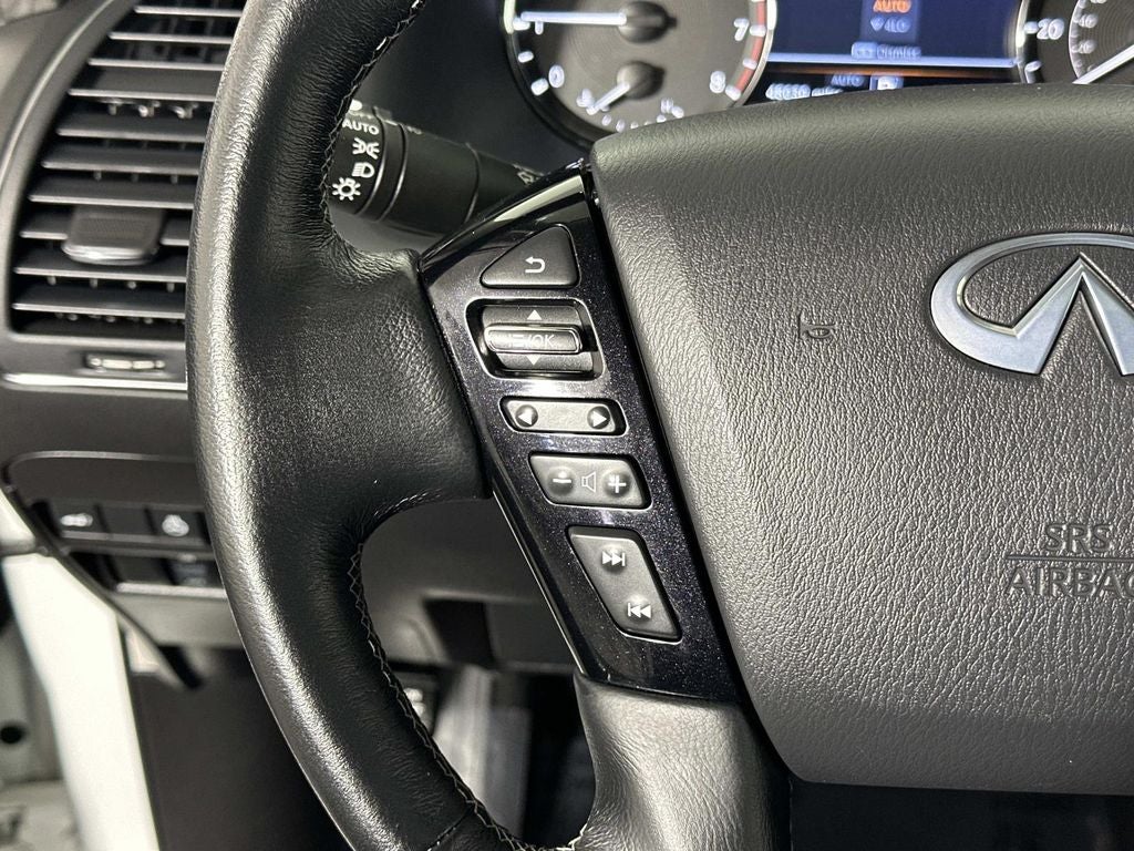 2024 INFINITI QX80 LUXE