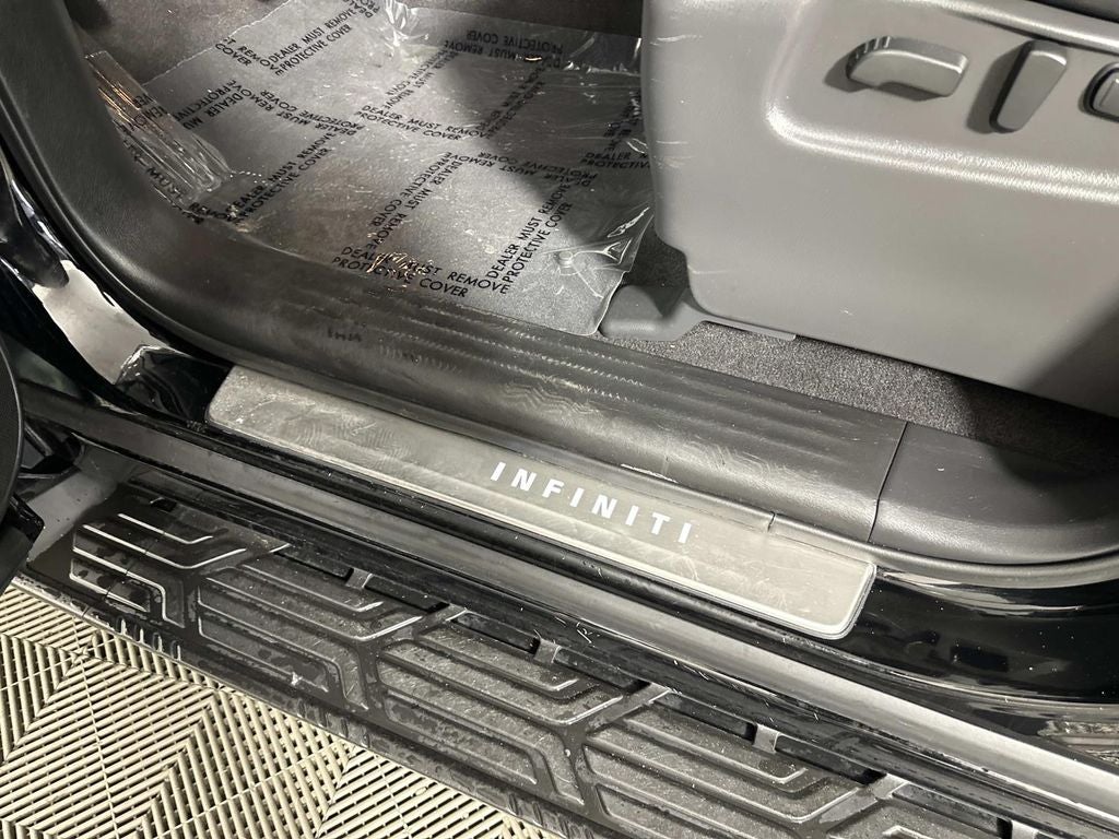 2020 INFINITI QX80 LUXE