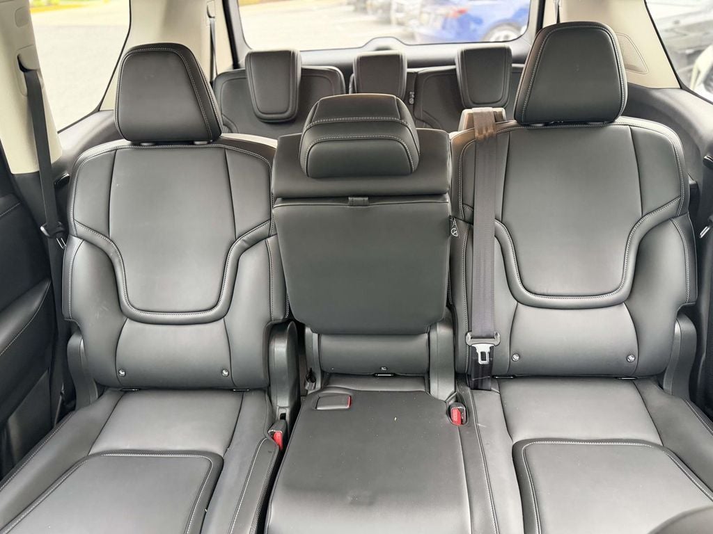 2025 INFINITI QX80 PURE