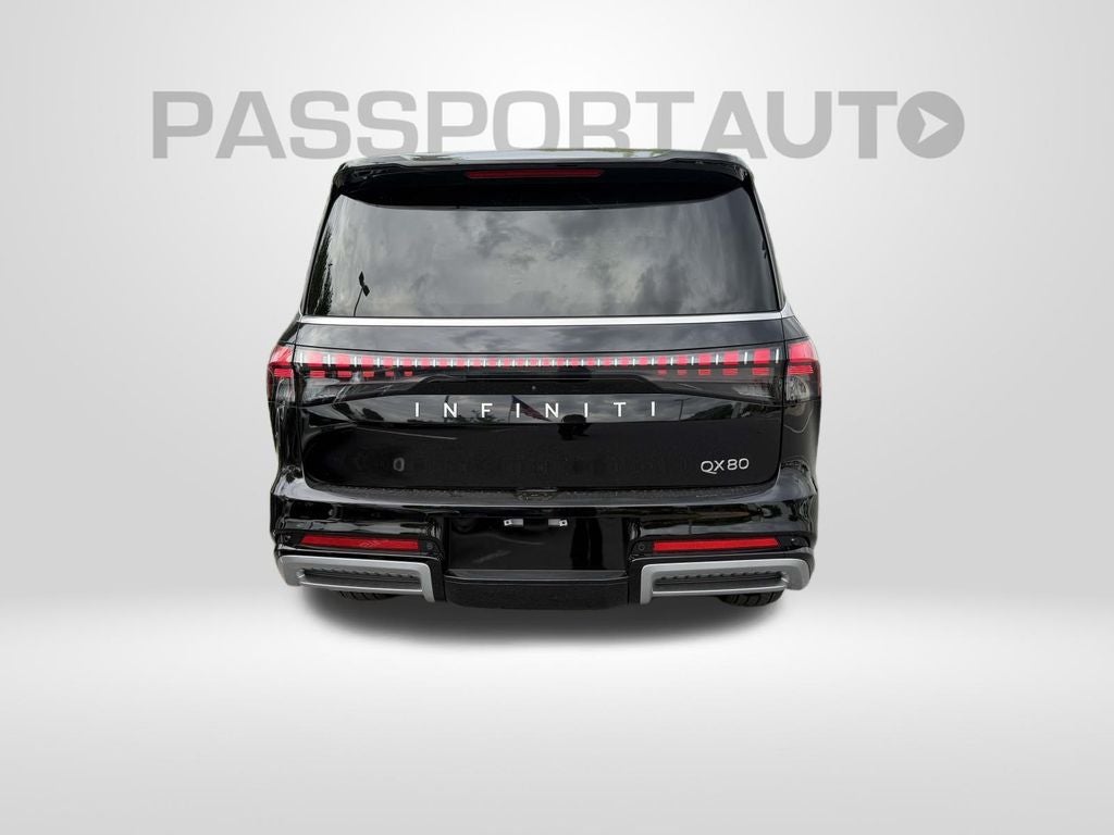 2025 INFINITI QX80 PURE