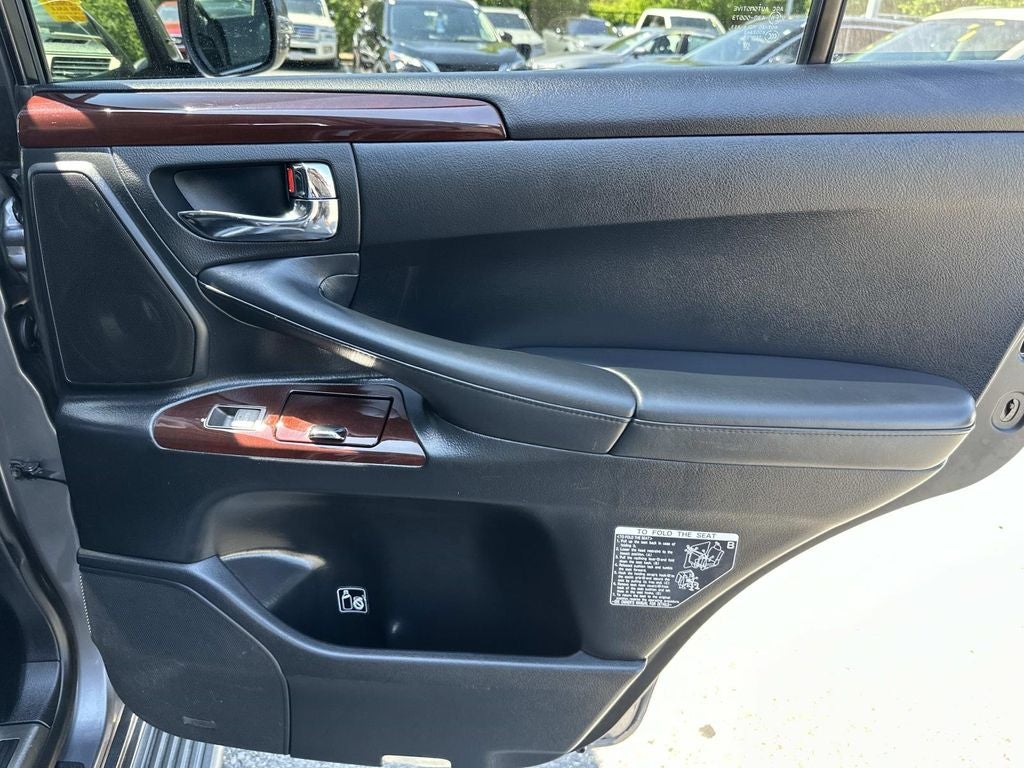 2014 Lexus LX 570