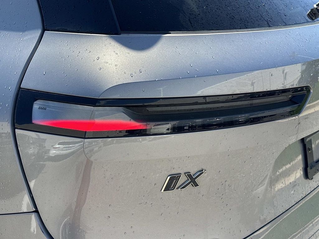 2023 BMW iX M60