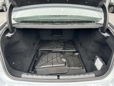 2023 BMW 7 Series 740i