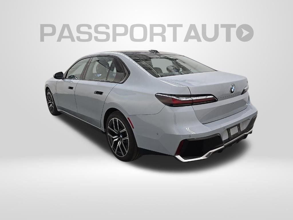 2023 BMW 7 Series 740i