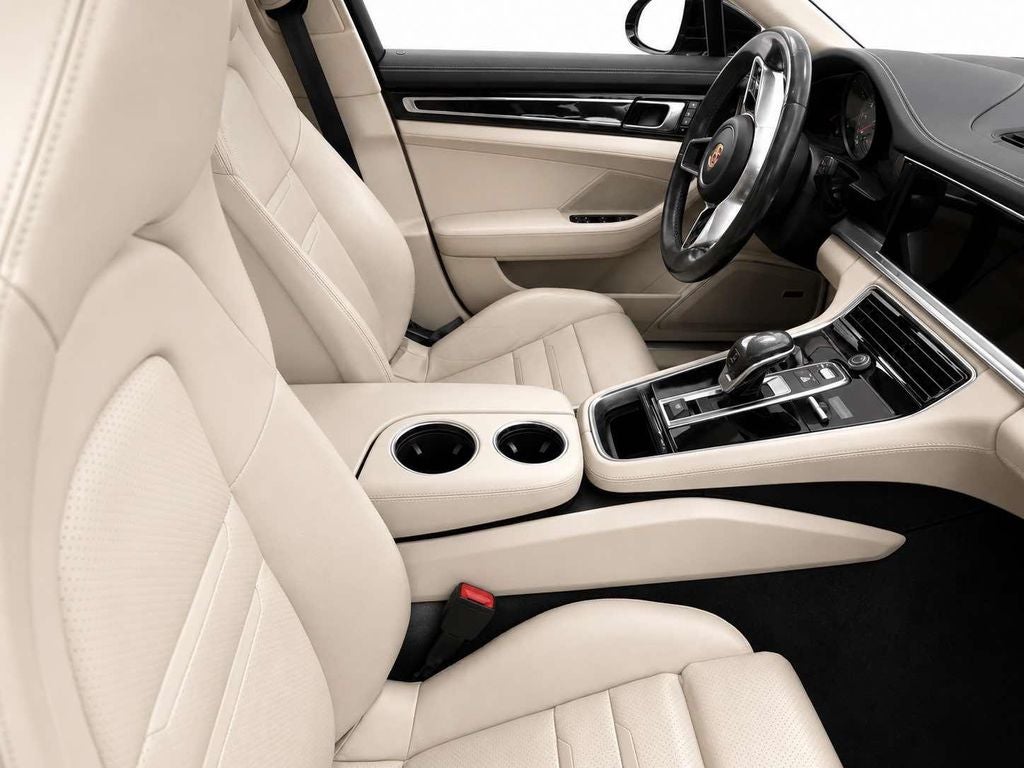 2017 Porsche Panamera Turbo