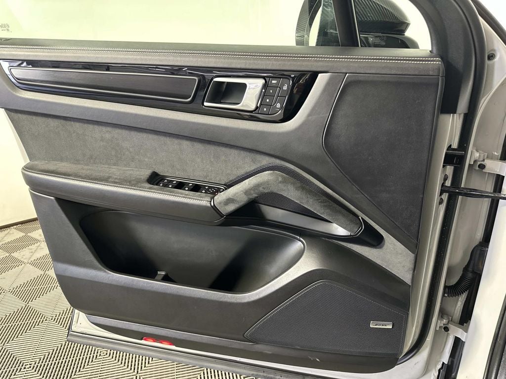 2023 Porsche Cayenne Coupe Turbo GT