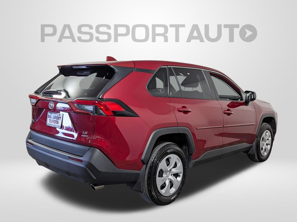 2025 Toyota RAV4 LE