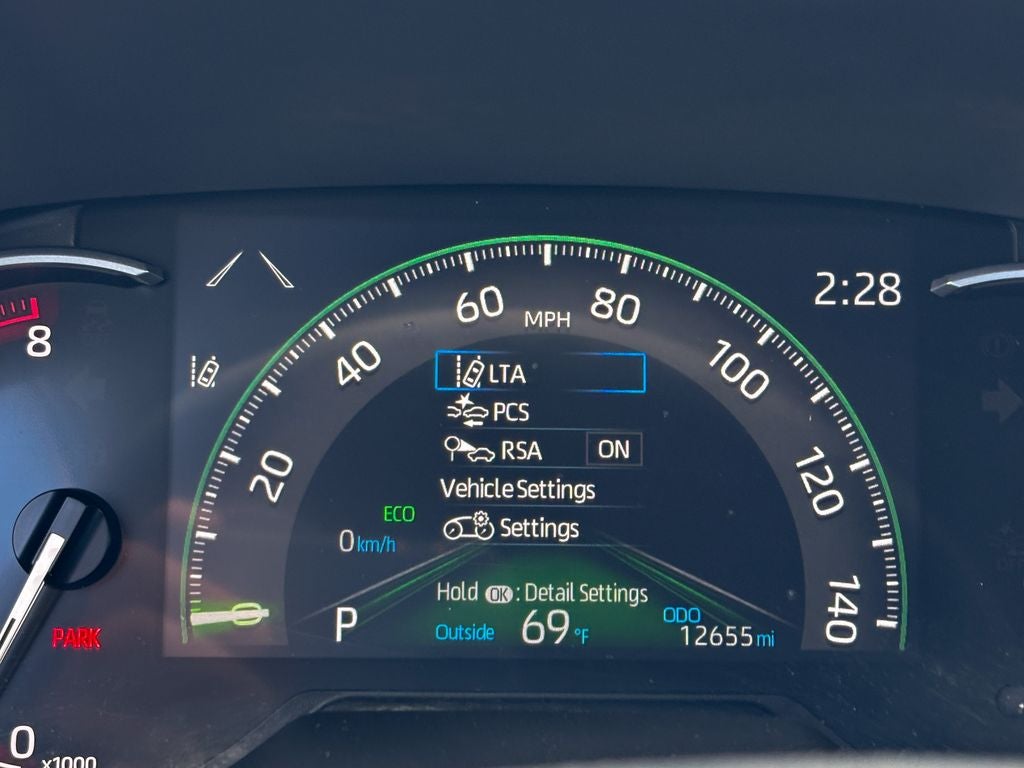 2025 Toyota RAV4 LE