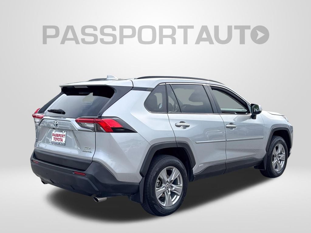 2024 Toyota RAV4 Hybrid XLE