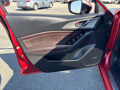 2018 Mazda Mazda3 Touring