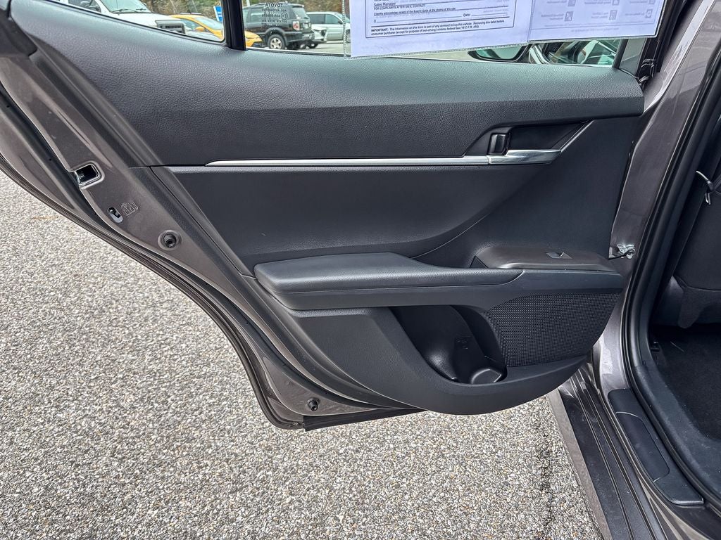 2022 Toyota Camry LE