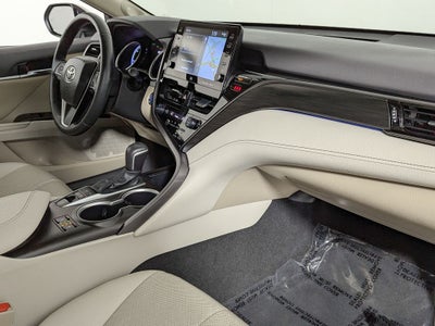 2023 Toyota Camry Hybrid XLE