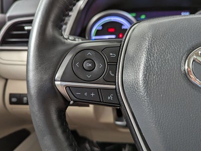 2023 Toyota Camry Hybrid XLE