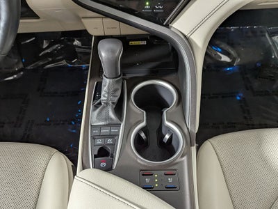 2023 Toyota Camry Hybrid XLE