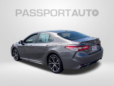 2020 Toyota Camry SE