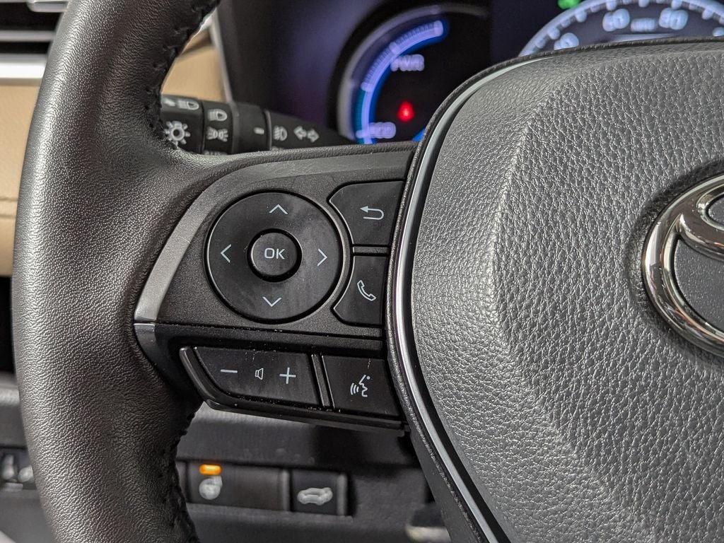 2023 Toyota RAV4 Hybrid XLE Premium