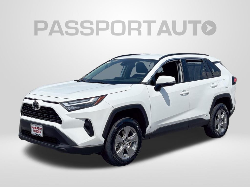 2025 Toyota RAV4 Hybrid LE