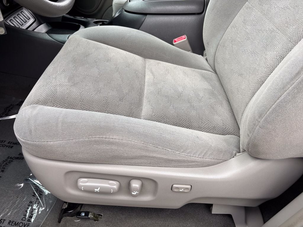 2006 Toyota Sequoia SR5