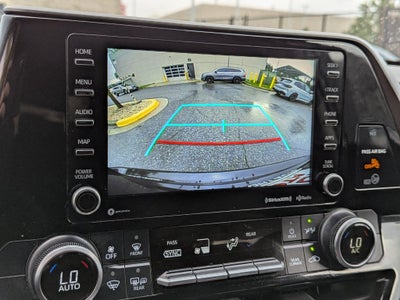 2021 Toyota Highlander LE