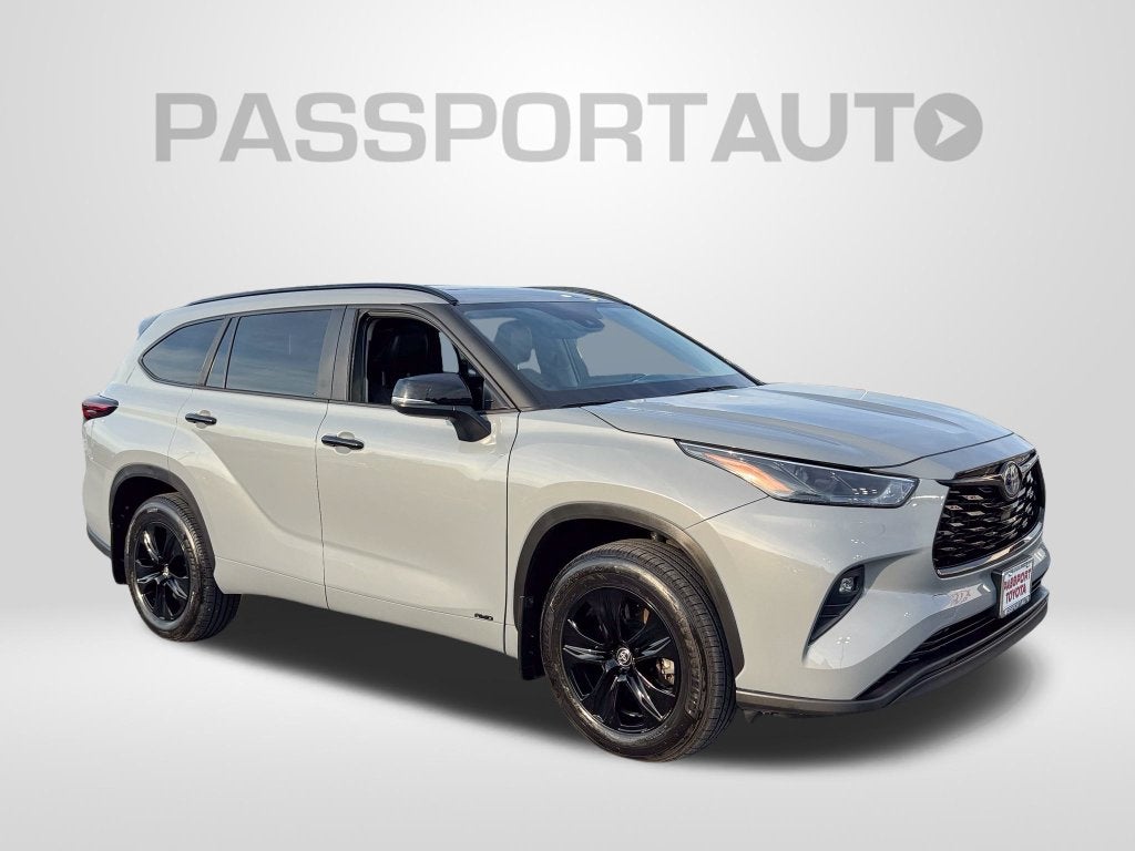 2024 Toyota Highlander Hybrid XLE