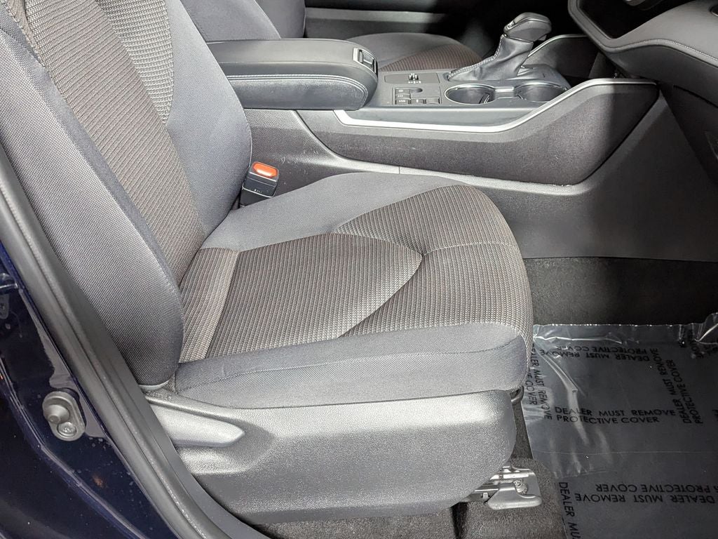 2025 Toyota Highlander LE