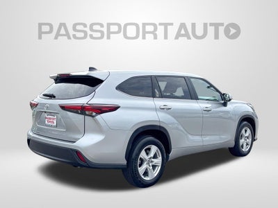 2025 Toyota Highlander LE