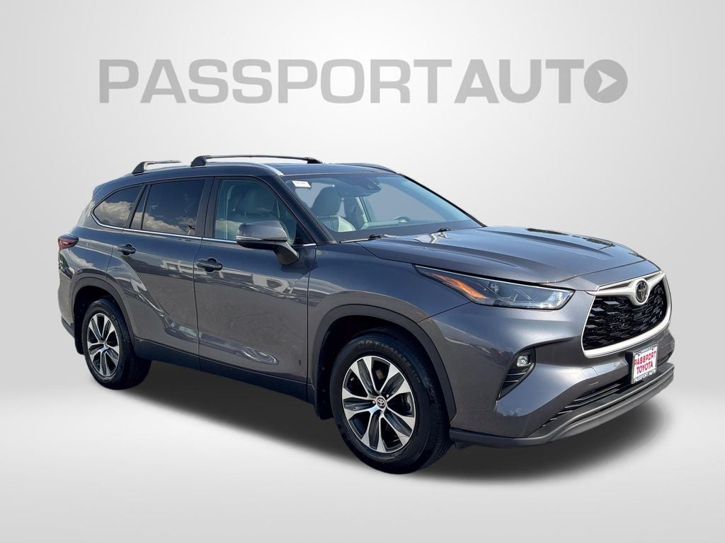 2024 Toyota Highlander XLE