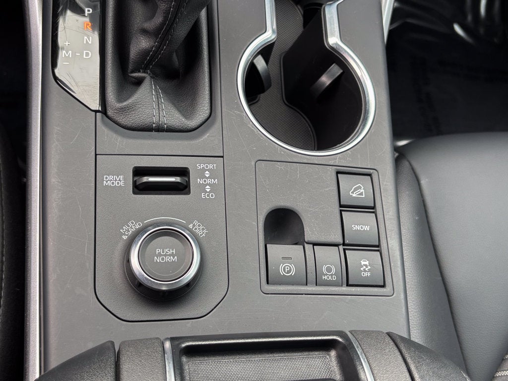 2025 Toyota Highlander XSE