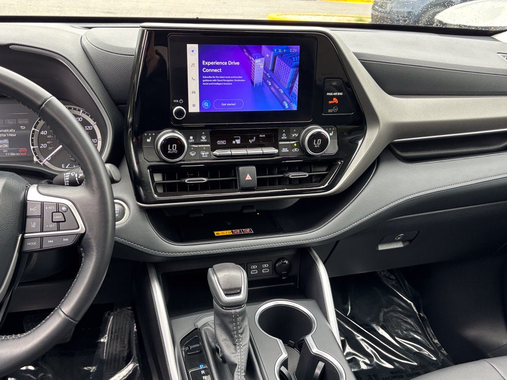 2026 Toyota Highlander XLE