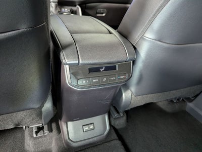 2025 Toyota Highlander XSE