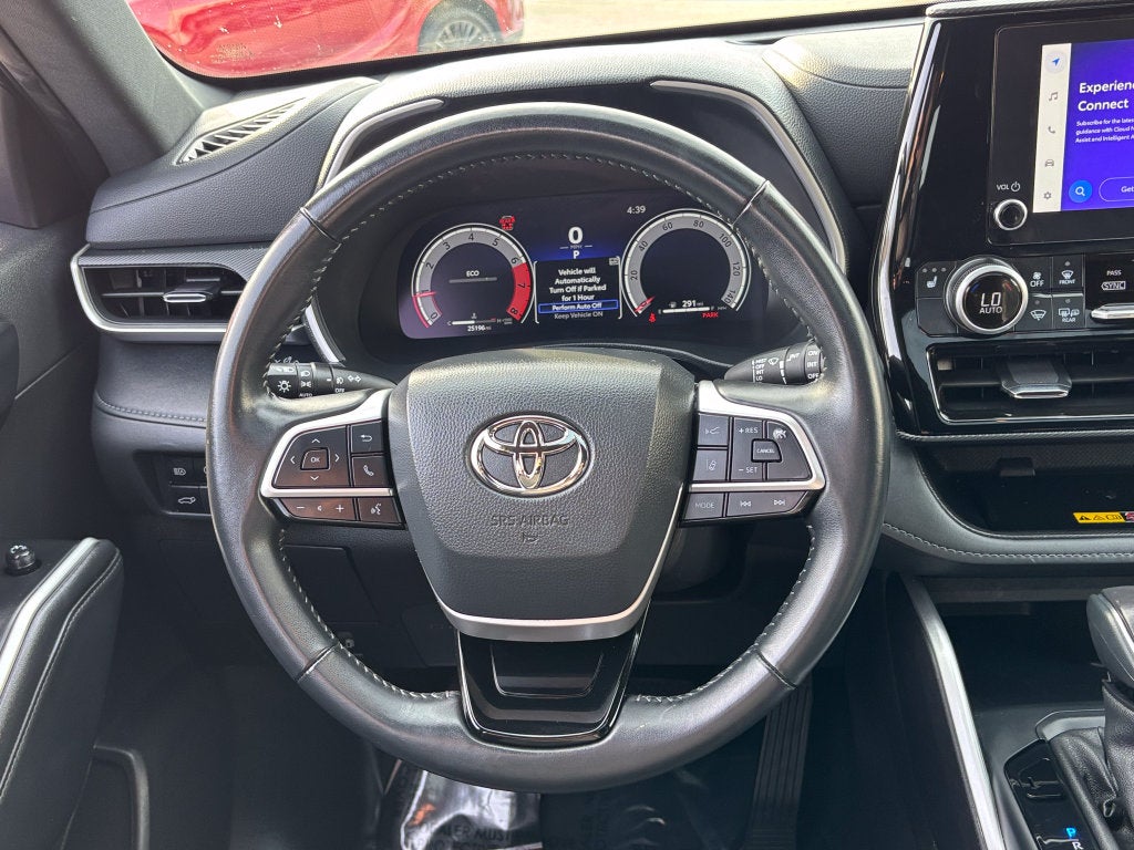 2025 Toyota Highlander XSE
