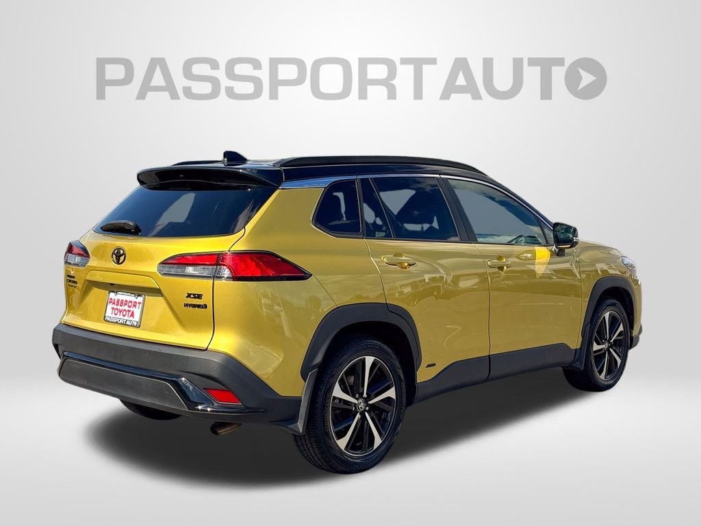 2023 Toyota Corolla Cross Hybrid XSE