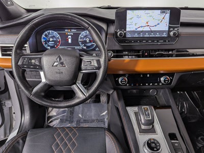 2022 Mitsubishi Outlander SEL